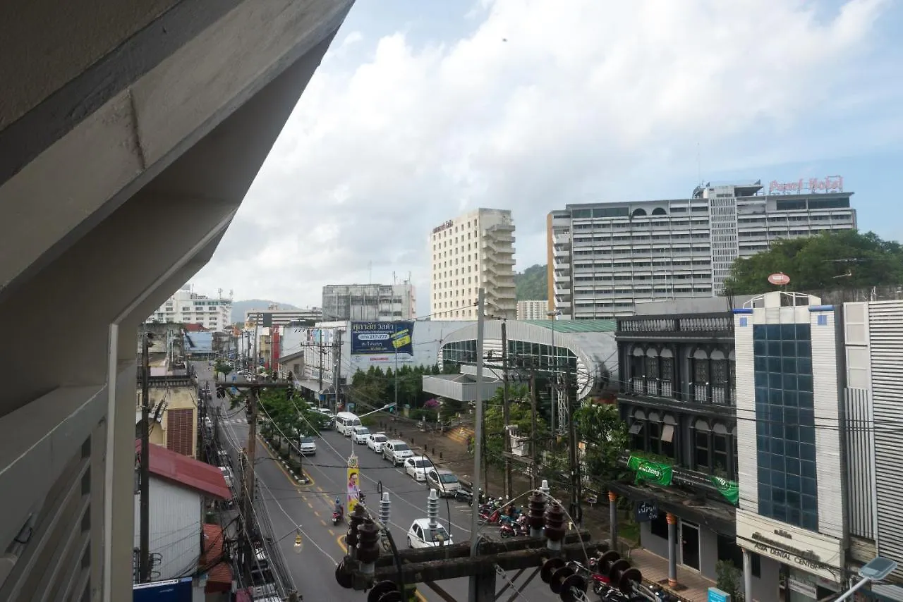Green Leaf Hostel Phuket Thailand