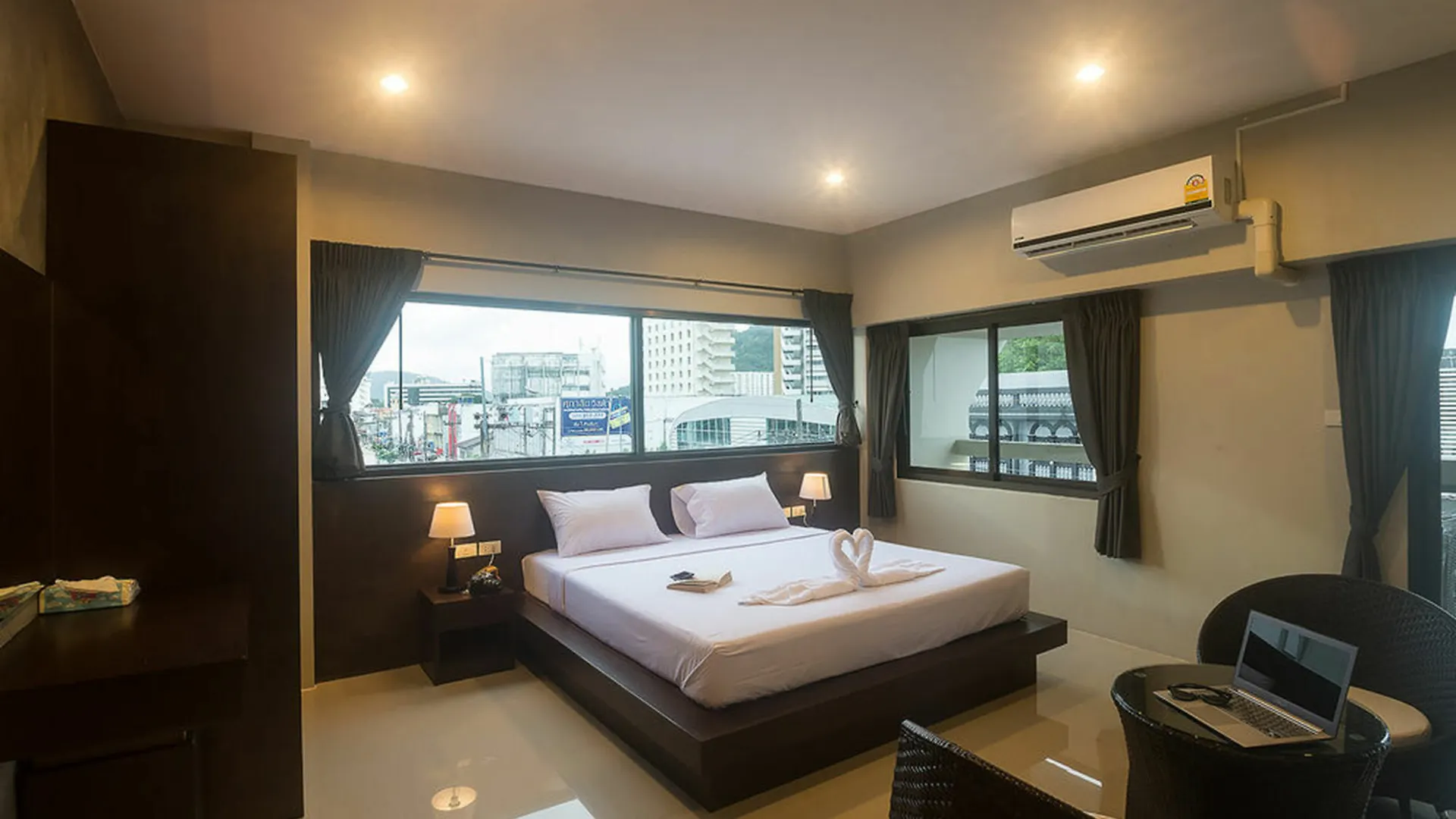 Green Leaf Hostel Phuket Thailand